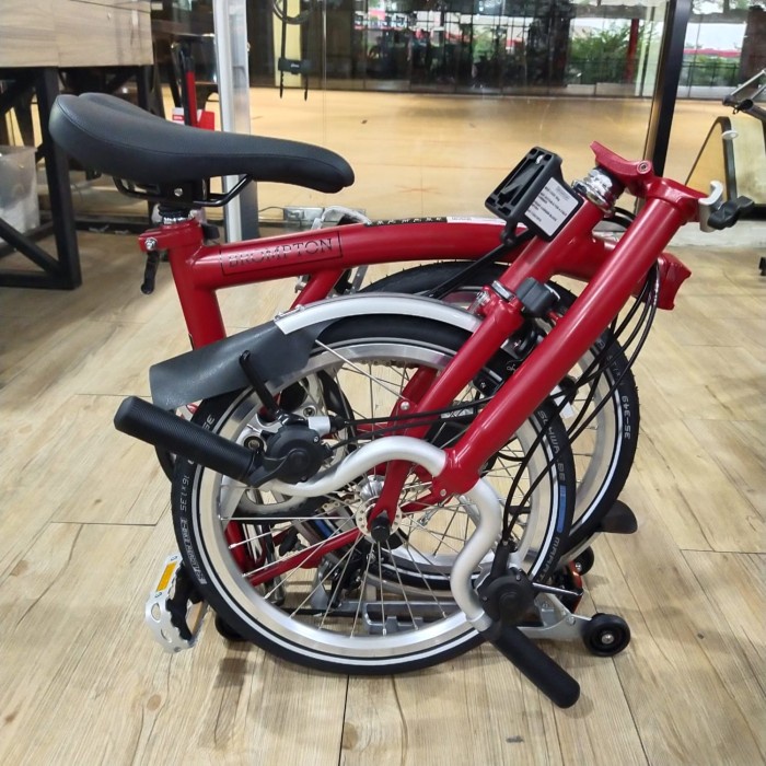 Brompton m6r house red hotsell