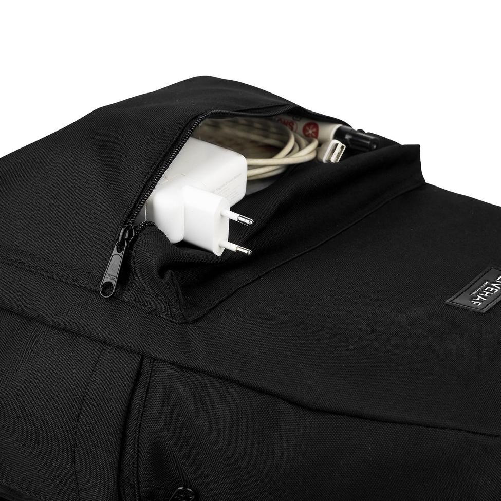 Jual BRANDS FESTIVAL LIVEHAF - Every Backpack Black ..,,.,,., | Shopee ...