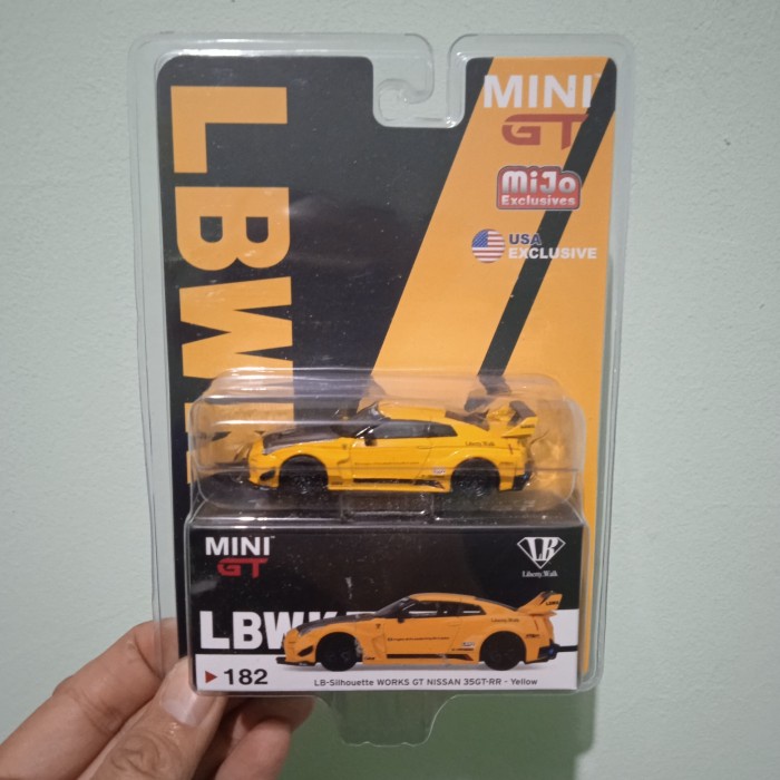 Jual Mini GT Nissan GTR R35 Yellow LBWK | Shopee Indonesia