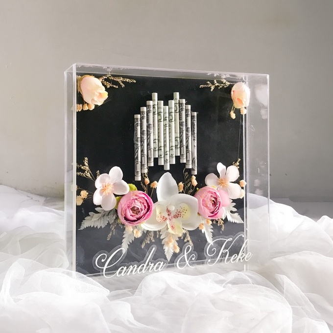 Jual Promo! Mahar frame akrilik 20x20cm (desain vines) | Shopee Indonesia