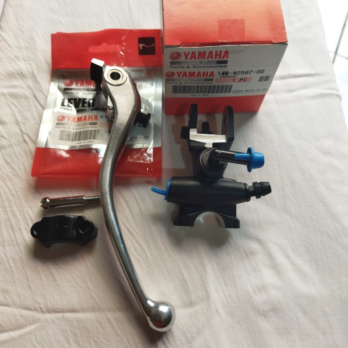 Jual Master Rem Depan Brembo Oem Yamaha R1 R6 14B-W2587-00 Original ...
