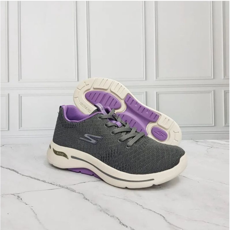 Skechers Sport Women's Elite Class Fashion Sneaker,White