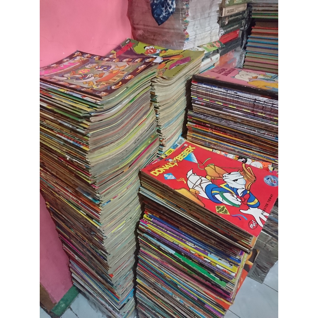 Jual Komik Majalah Donal bebek walt disney paket 10 pcs | Shopee Indonesia