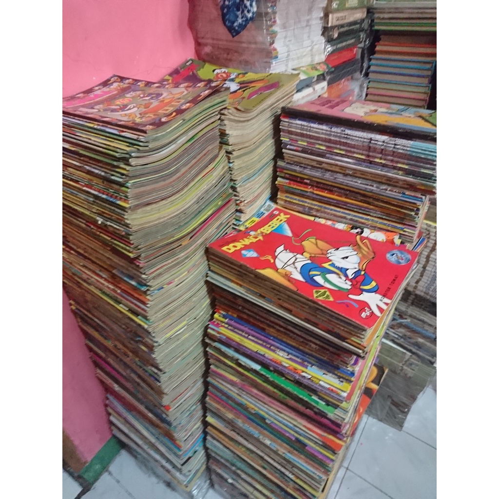 Jual Komik Majalah Donal Bebek Walt Disney Paket 40 Buah | Shopee Indonesia