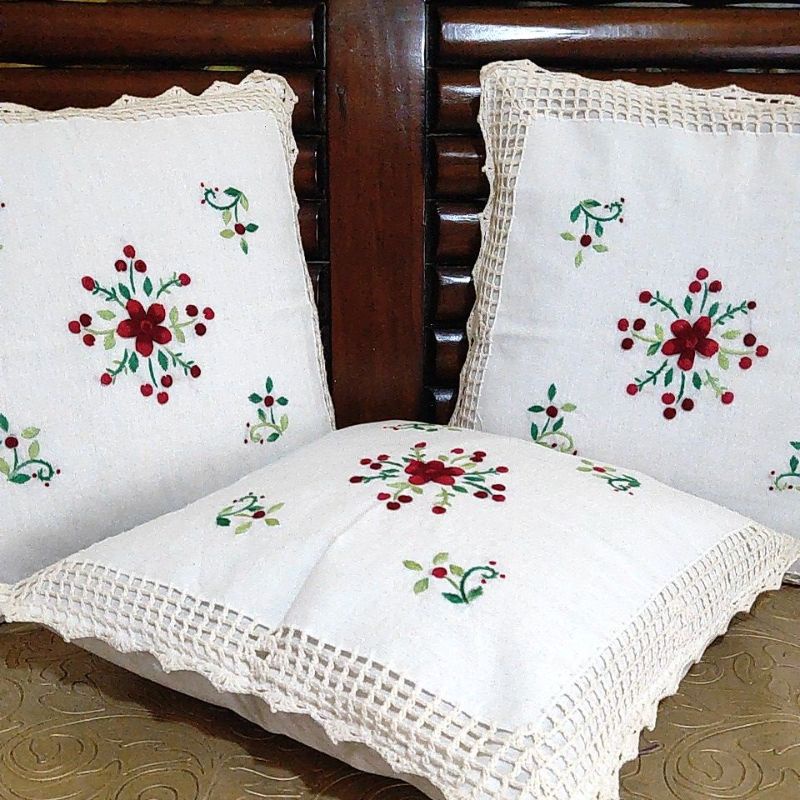 Jual Sarung bantal kursi Rajutan Handmade kombinasi sulaman tangan ...
