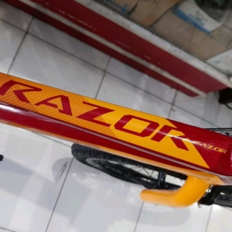 Jual Sepeda Anak Polygon Razor 20 inch model BMX garansi resmi | Shopee ...