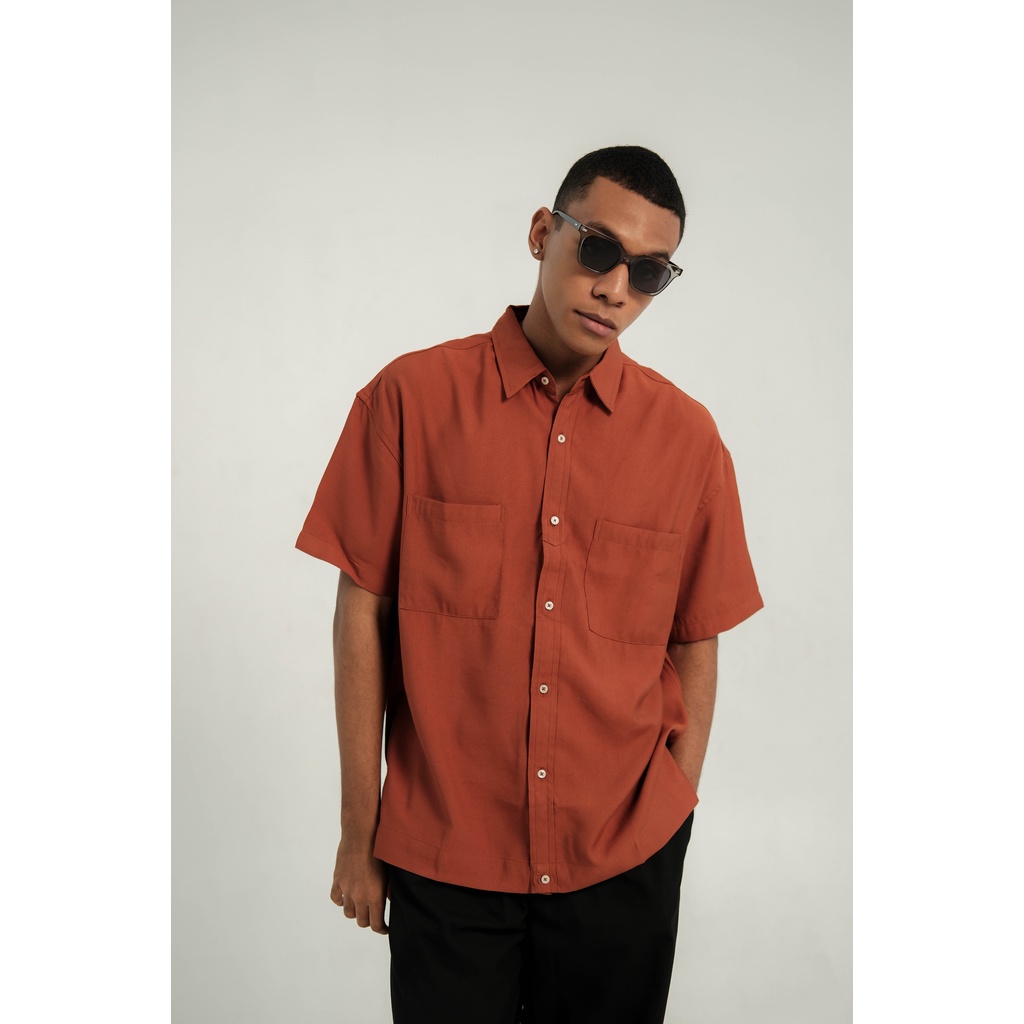 Jual LARUSSO Neo-Retro Boxy Oversize Short Sleeves Shirt in Brick ...