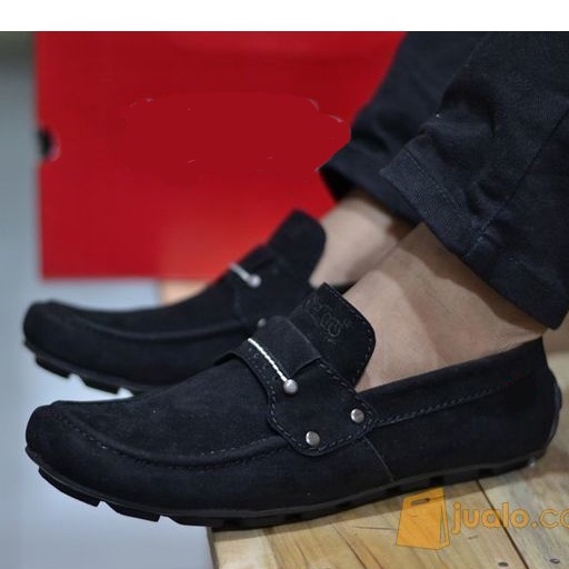 Jual Produk Sepatu Slip Pria Impor Termurah dan Terlengkap Oktober