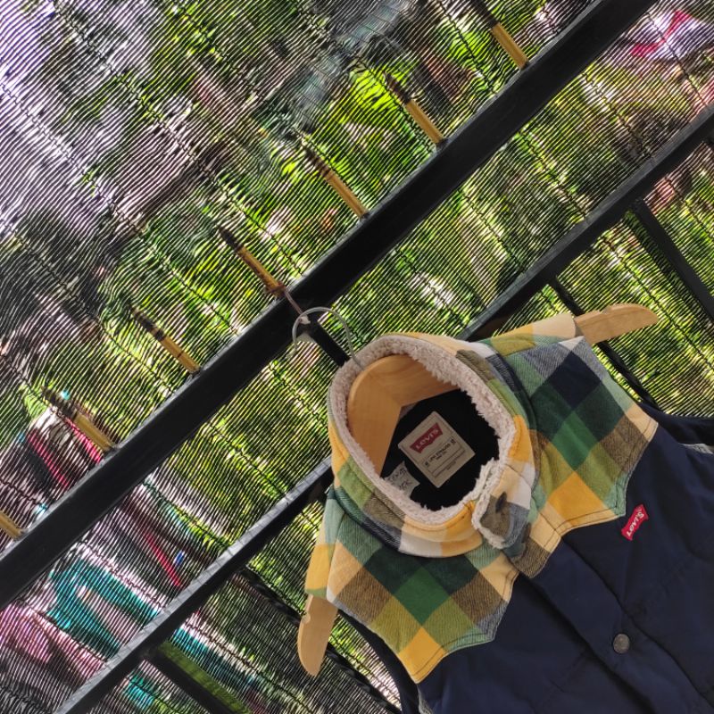 Jual rompi tebal dapam sherpa levi's | Shopee Indonesia