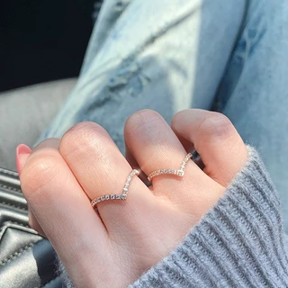 Hyl Jewelry 97J Cincin Titanium Wanita Emas Muda Anti Karat Asli Silver Emas Couple Dewasa Dan Luntur Logam Asesoris