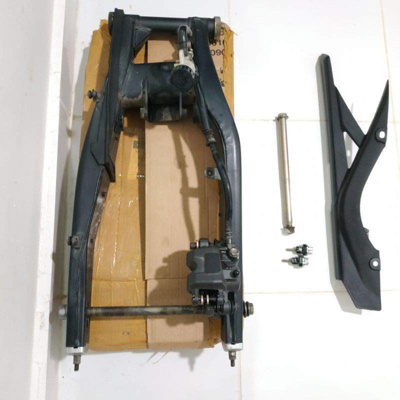 r25 swing arm