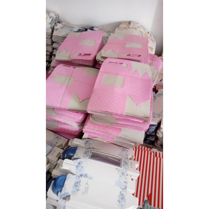 Jual GABBLE BOX 16x10x13 PINK DUPLEX (DUS MUG DAN HANDUK ATAU KALENG