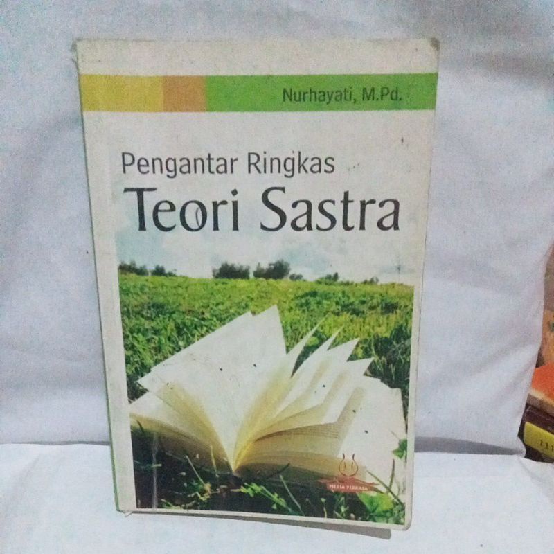 Jual Buku Pengantar Ringkas Teori Sastra Karangan Nurhayati M P D ...