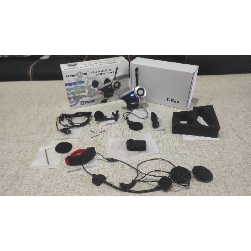 Jual Freedconn T-Rex Intercom Helm FreedCon Trex Interkom Helmet Half ...