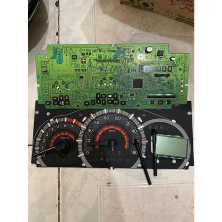 Mengupas Tuntas Toyota Avanza 2011: Speedometer dan Lebih dari Sekadar Angka