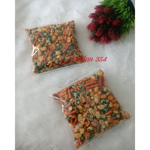 Jual Kacang Campur 250gram Kacang Kiloan Snack Kiloan Cemilan Enak