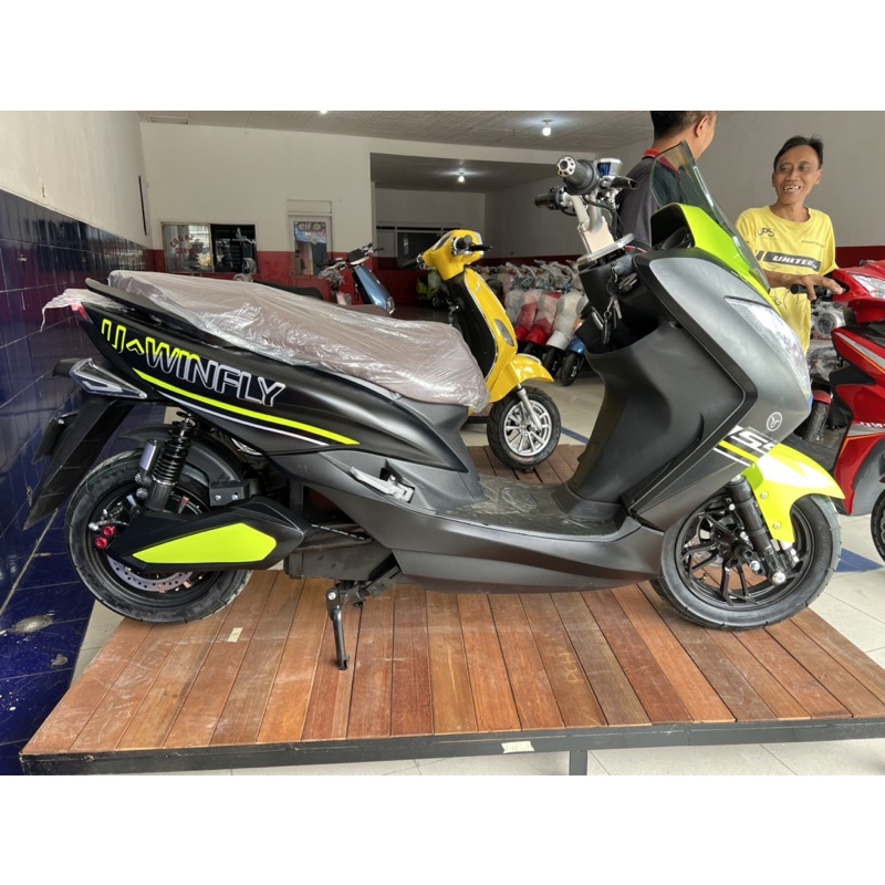 Jual Sepeda Motor Listrik Uwinfly X6 2000Watt 32AH Terbaru | Shopee