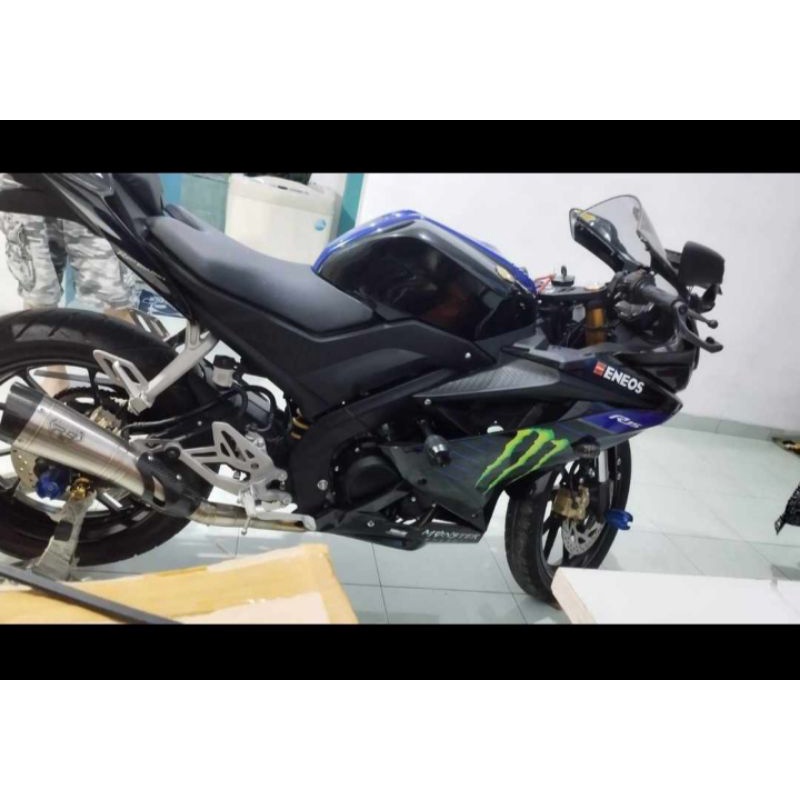Jual Di jual Motor yamaha R15 V3 Kilometer 350 Freshh tahun 2022 ...