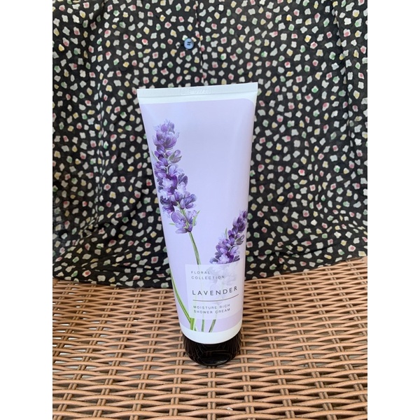 Jual Marks & Spencer M&S Original Floral Collection Lavender Moisture ...