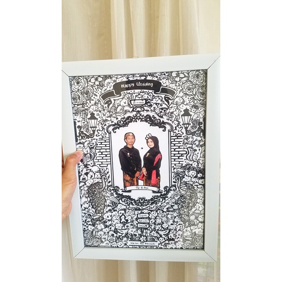 Jual DOODLE ART WEDDING CUSTOM 02 VARIASI FOTO, FRAME MINIMALIS (UKURAN