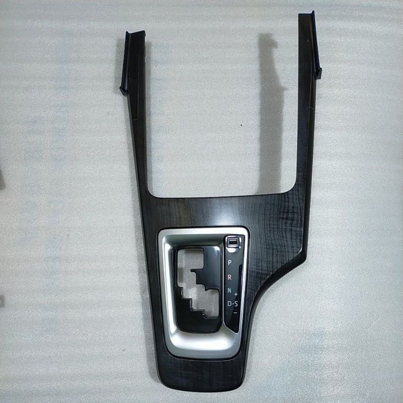 Jual Panel Wood tuas persneling matic Fortuner vrz tahun 2016 Up ...