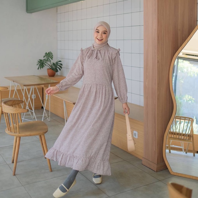 midi dress by odeca Midi Dress
