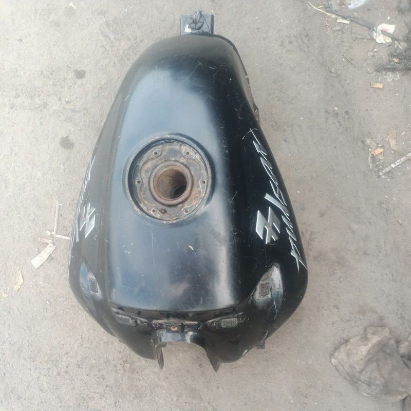 Jual Tangki bajaj Pulsar CC 135 original Shopee Indonesia