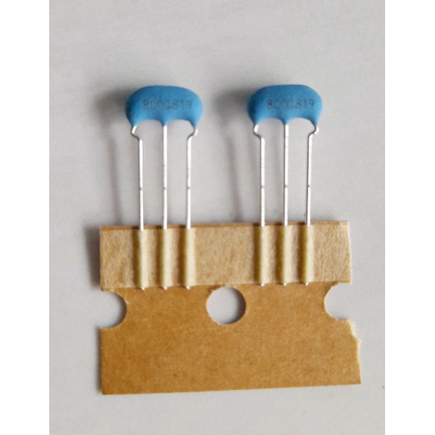 Murata CSA4.00MG Ceramic Resonator – 4MHz Oscillator, 2-Pin, New Old Stock (10 Piece Lot)