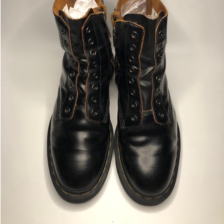 Jual Dr Martens Laceless Docmart Second | Shopee Indonesia