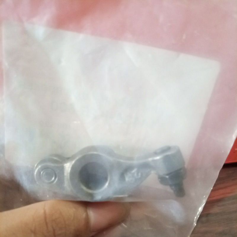 Jual ARM ASSY IN VALVE ROCKER/Piano Klep Minyak Beat F1 (1443A-K25-600 ...