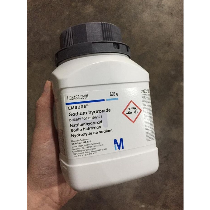 Jual Sodium Hydroxide Natrium Hydroxide Naoh 500 Gr Merck 106498 Shopee Indonesia