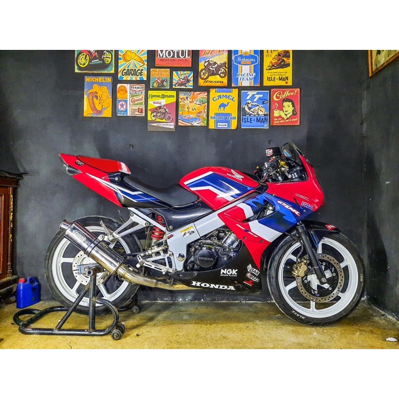 Jual Stiker Striping Custom Cbr Old Thailand Shopee Indonesia