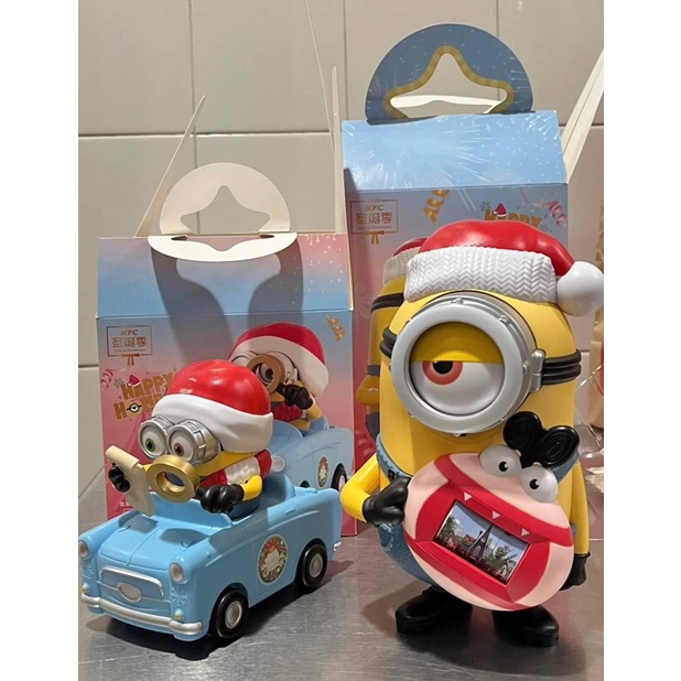 Jual Universal Minions Merchandise X KFC XMAS EDITION Kevin Bucket 