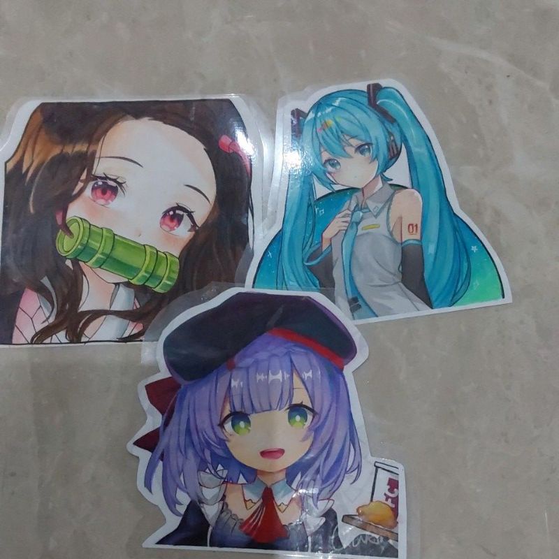 Jual GAMBAR ANIME BERWARNA (nezuko,hatsune miku, noelle genshin impact