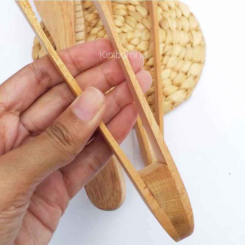 Jual Capitan Kayu Penjepit Capit Makanan Wooden Kitchen Tongs | Shopee ...