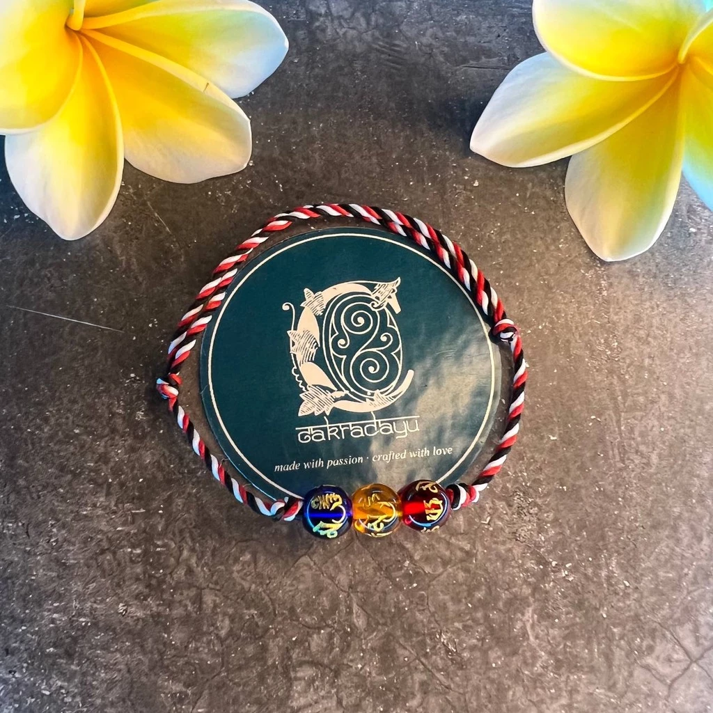 Tibetan mantra bracelet