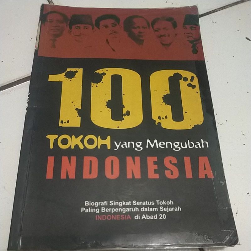 Jual ORI BUKU 100 TOKOH YANG MENGUBAH INDONESIA | Shopee Indonesia