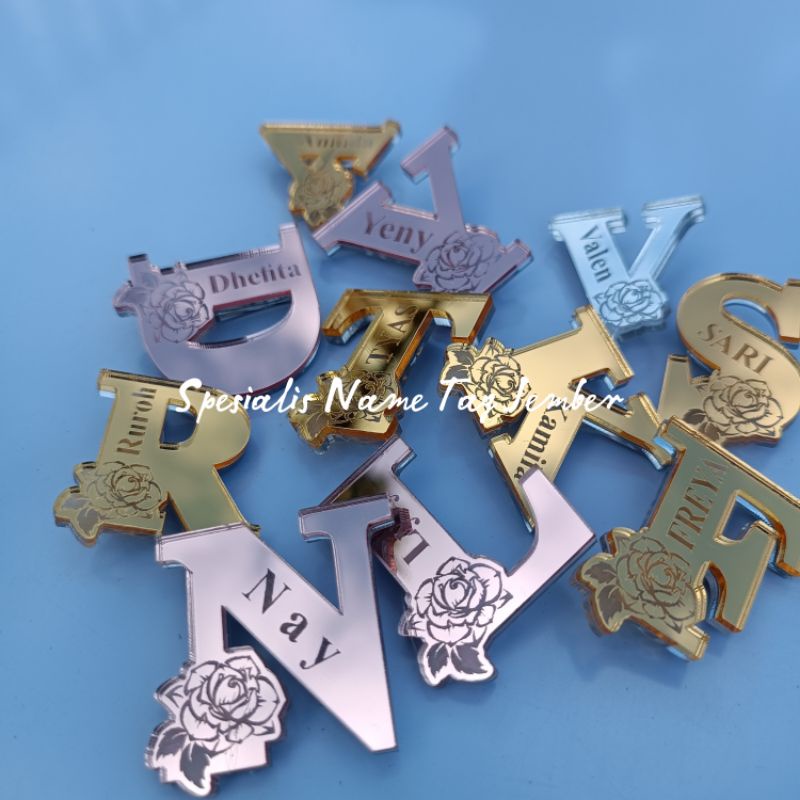 Jual BEST SELLER !! CUSTOM BROSS PIN BROS GOLD SILVER INISIAL BUNGA ...