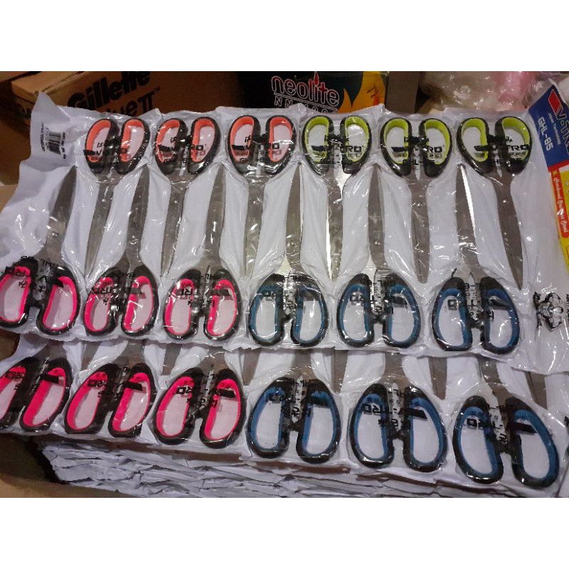 Jual GUNTING RENTENG JUMBO PANJANG 20CM | Shopee Indonesia