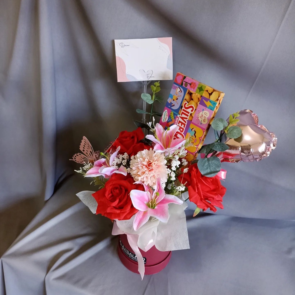 Jual Bloom box Valentine bunga, coklat, Hadiah, Gift, Hari ibu, birthday -  Green - Kota Tangerang Selatan - Lianafashion