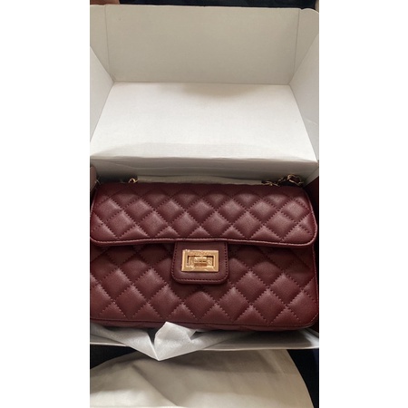 Jual boston classic midi maroon Local id preloved | Shopee Indonesia