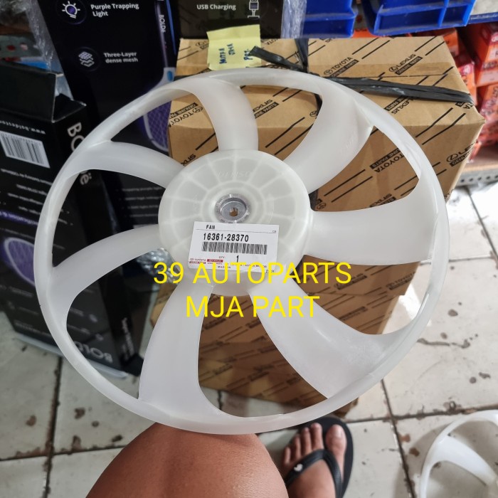 Jual Kipas Radiator Fan Radiator New Alphard Vellfire ANH20 16361-28370 ...