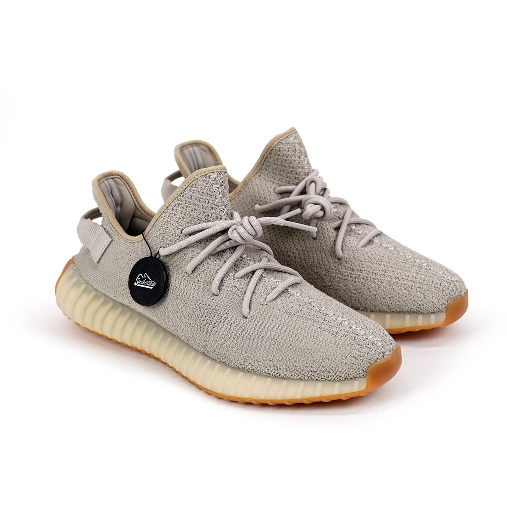 Harga store yeezy sesame