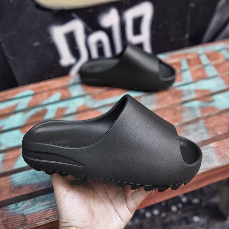 Jual SENYUMBELATIsandal yeezy slide Slide PREMIUM ELMO KAWS X KARAKTER