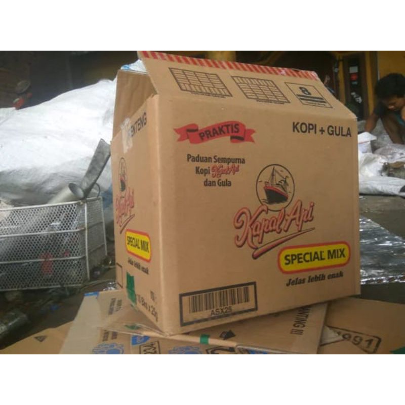 Jual Kardus Bekas Kopi Kapal Api Uk 23 X 27 X 23cm 1 Pcs Shopee Indonesia 