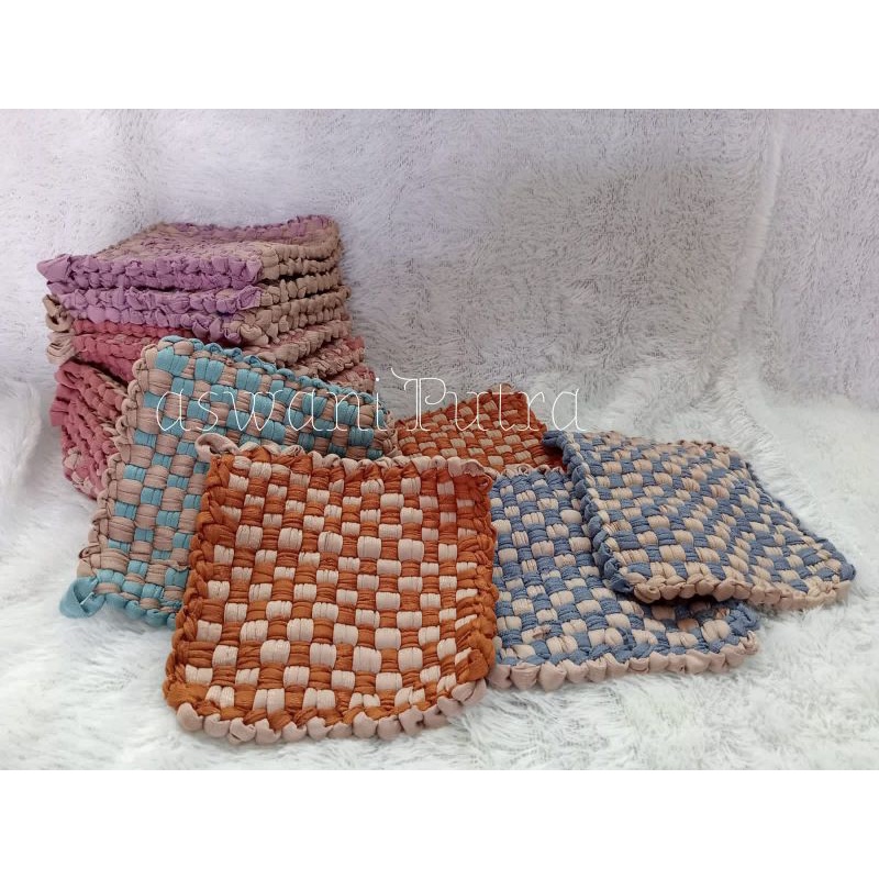 Jual Cempal Anyam /Tatakan Anti Panas | Shopee Indonesia
