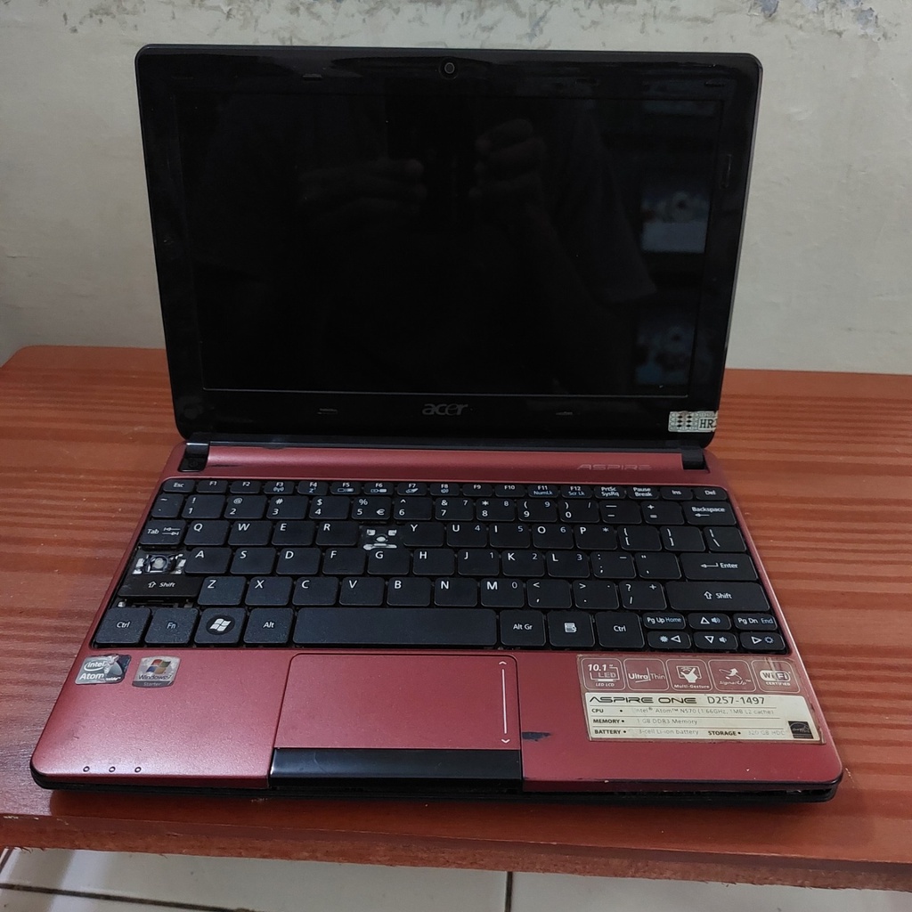 ACER ASPIRE ONE D257-A71C/WF 小型ノート