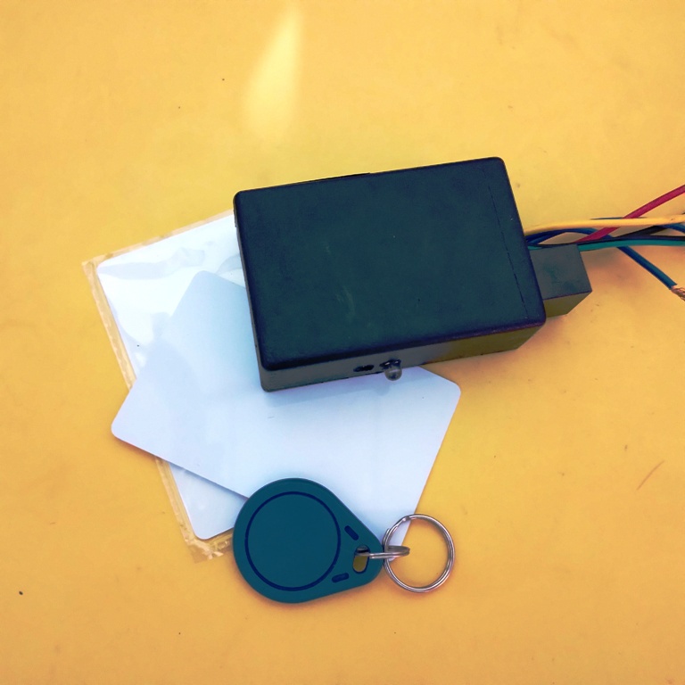 Jual Alarm motor kartu RFID Eksklusif, Unik, Aman, Kunci Ganda motor