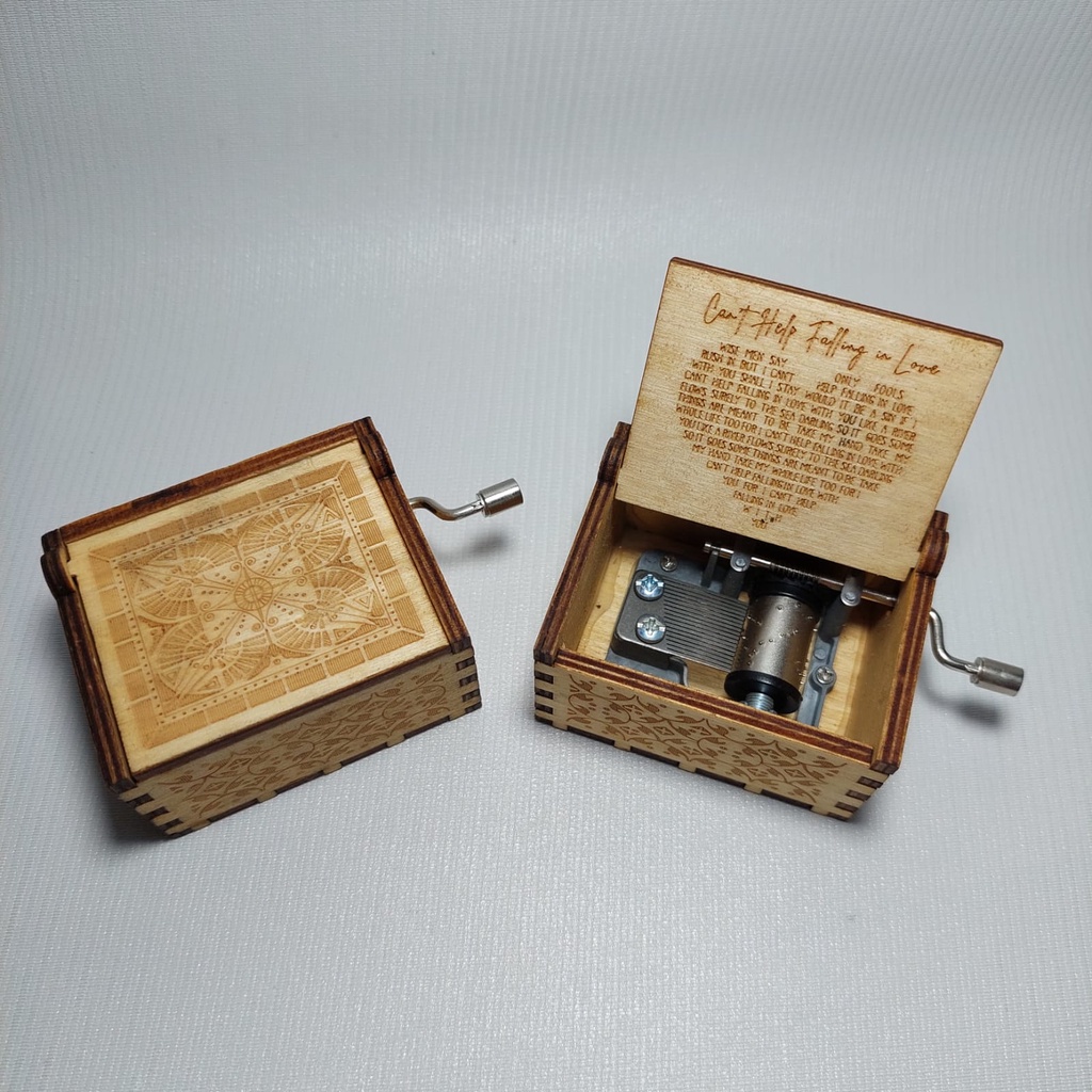 Jual Unik Kotak Musik Kayu Vintage Putar Tangan Music Box Harry Potter