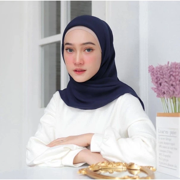 Alexhia Hijab Detail 5